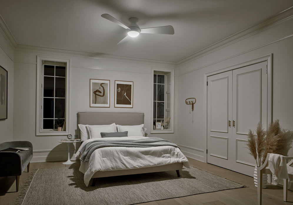 Kichler 330152MWH 54" Ceiling Fan, Matte White