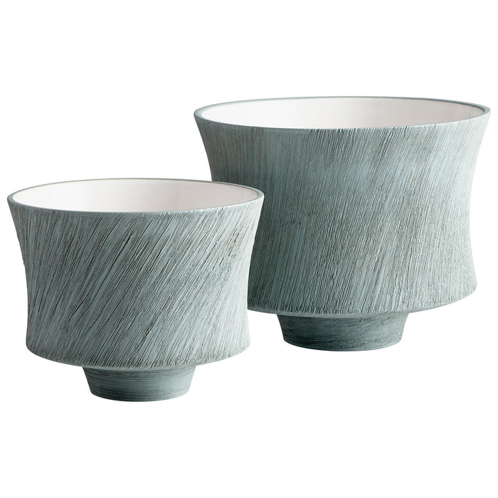 Cyan 08736 Planter, Oyster Blue