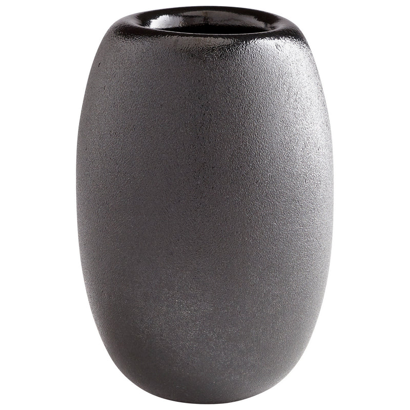 Cyan 09470 Vase, Black