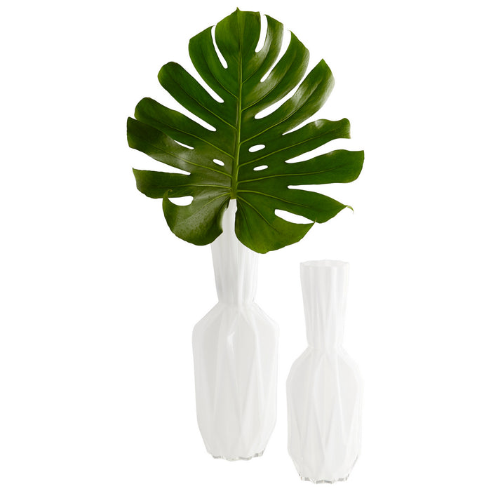 Cyan 09492 Vase, White