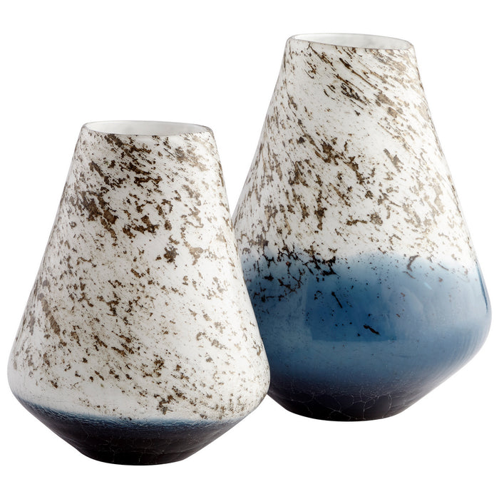 Cyan 09542 Vase, Blue And White