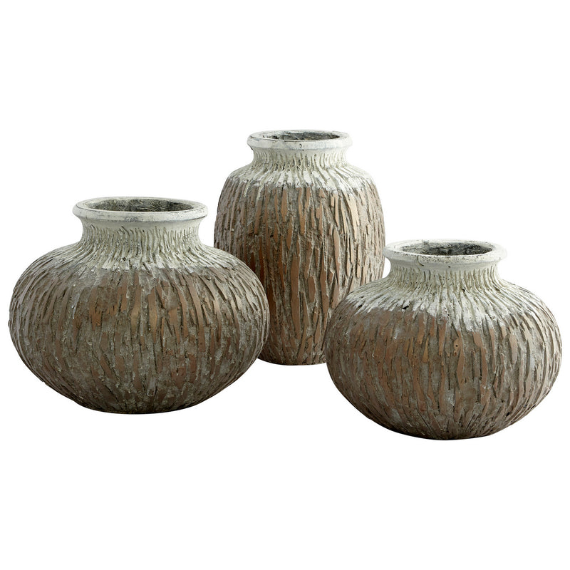 Cyan 09615 Planter, Golden Antique