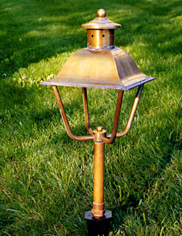 Genie House 89506AB One Light Path Light, Antique Brass