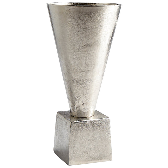 Cyan 08904 Vase, Raw Nickel