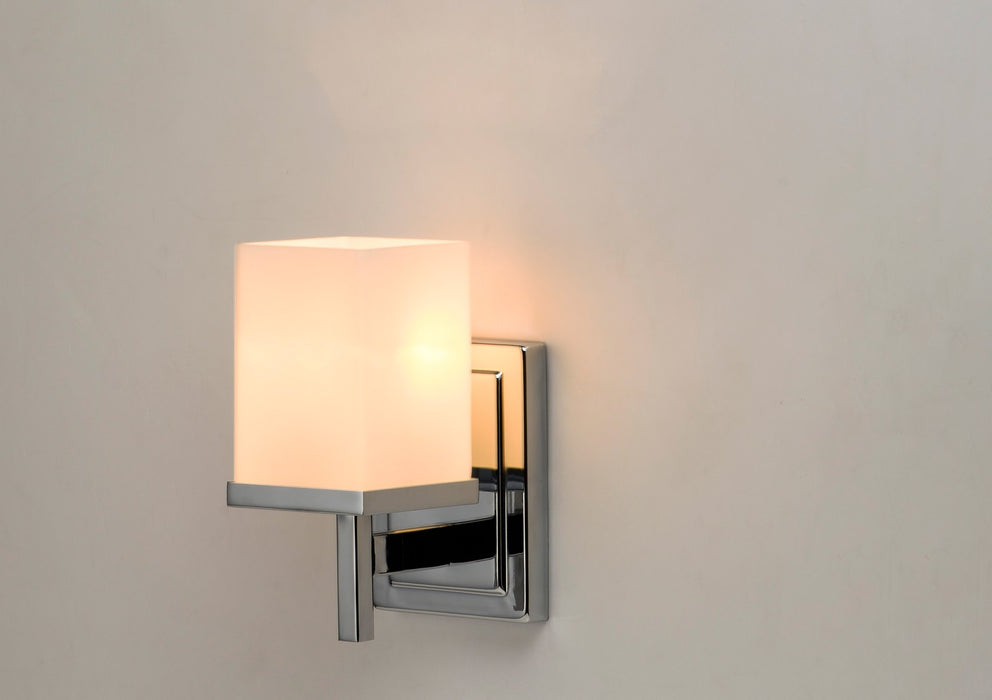 Maxim 2151SWPC One Light Bath Vanity, Polished Chrome