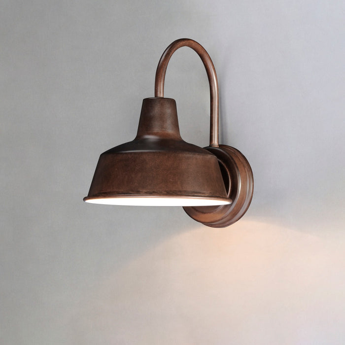 Maxim 35015EB One Light Outdoor Wall Lantern, Empire Bronze