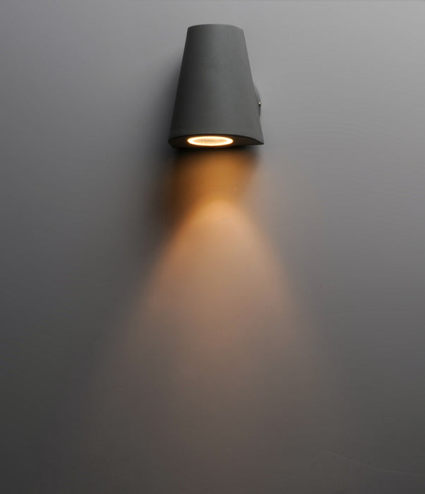 Maxim 86199SV LED Outdoor Wall Sconce, Silver