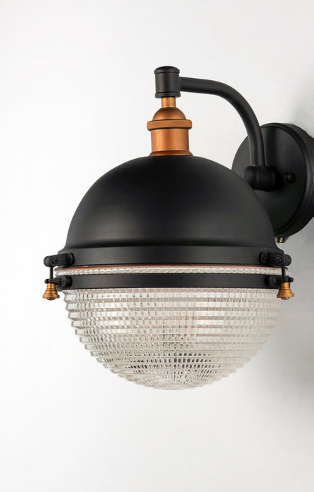 Maxim 10186OIAB One Light Outdoor Wall Lantern, Oil Rubbed Bronze / Antique Brass