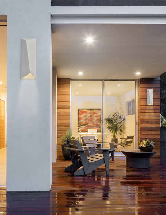 Justice Designs CER-5890W-CRNI LED Wall Sconce, White Crackle w/ Ink w/ White Crackle w/ No Ink