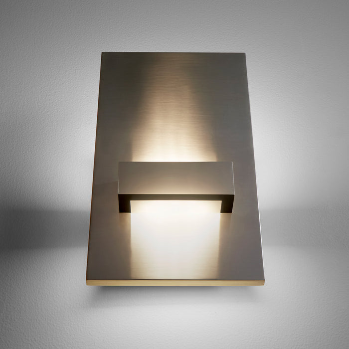 Oxygen 3-527-24 LED Wall Sconce, Satin Nickel