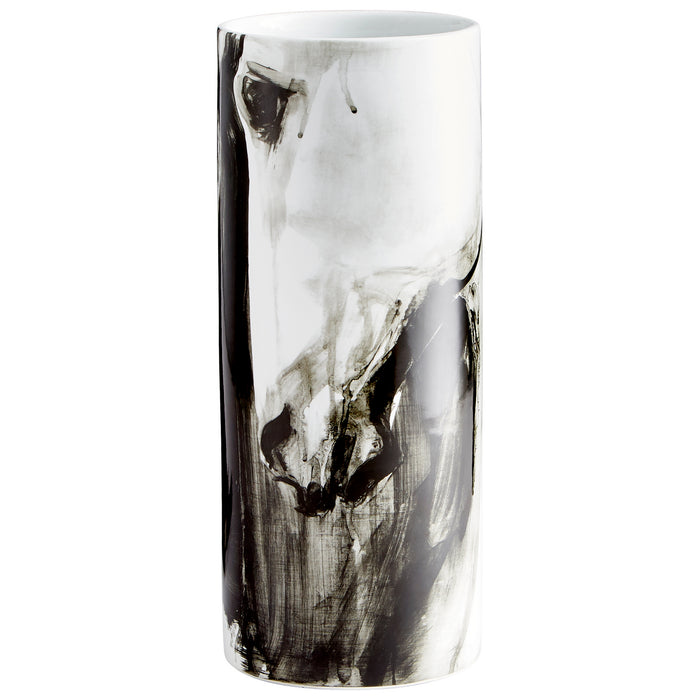 Cyan 09872 Vase, Black And White