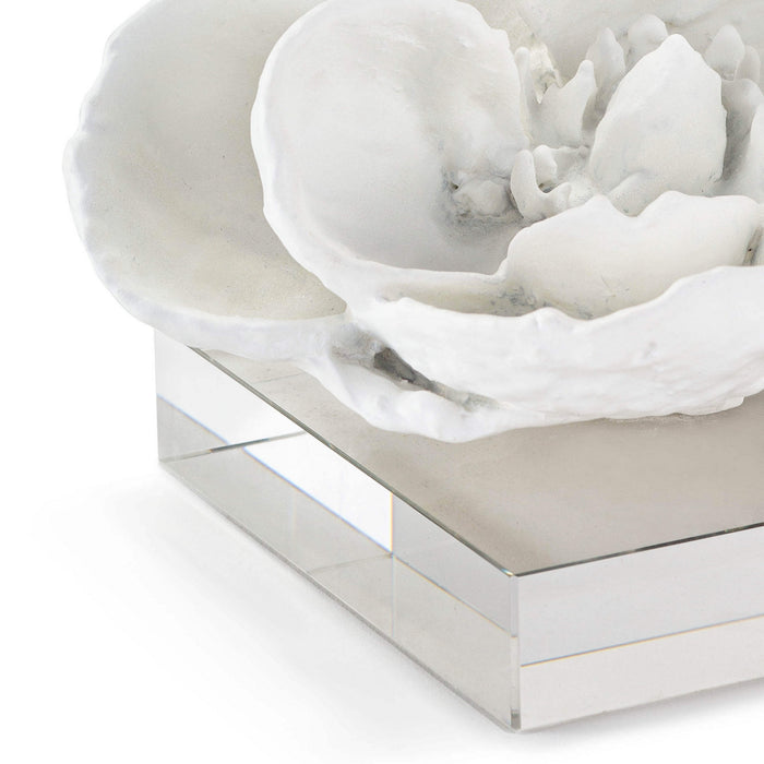 Regina Andrew 20-1286WT Sculpture, White