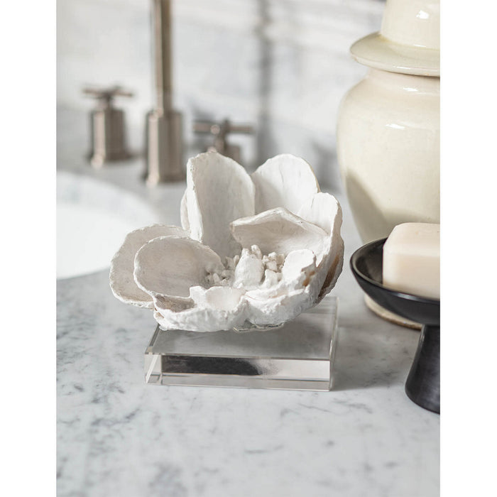 Regina Andrew 20-1286WT Sculpture, White