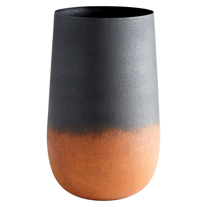 Cyan 10155 Planter, Copper