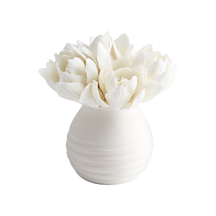 Cyan 10286 Sculpture, White