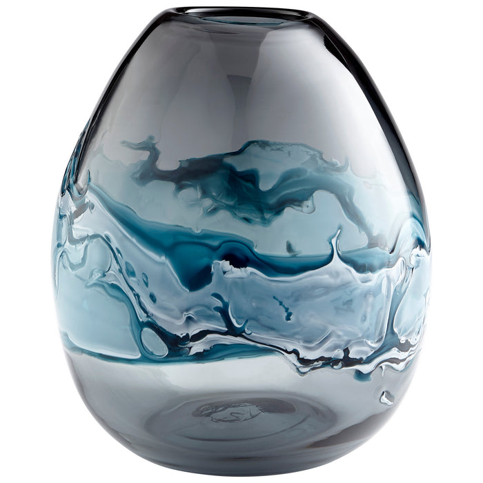 Cyan 10462 Vase, Blue And White
