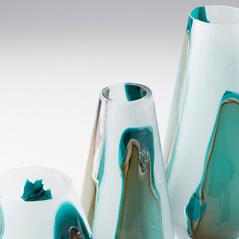 Cyan 10323 Vase, Green And White