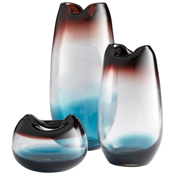 Cyan 10441 Vase, Plum