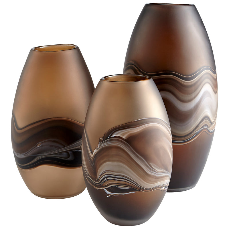 Cyan 10481 Vase, Amber Swirl