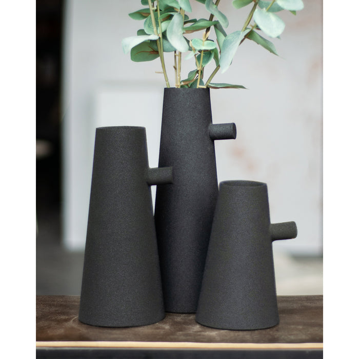 Renwil VAS195 Home Accents - Vases/Urns