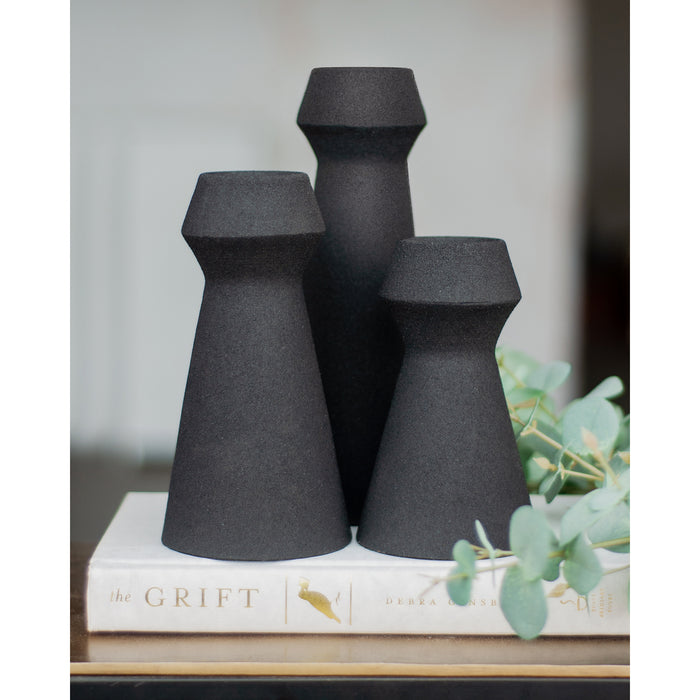 Renwil VAS198 Home Accents - Vases/Urns