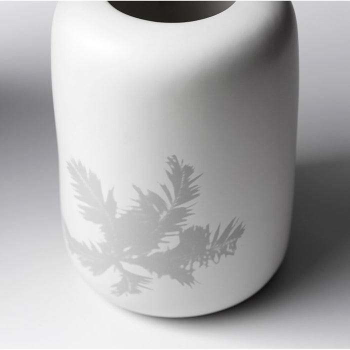 Cyan 10822 Vase, White