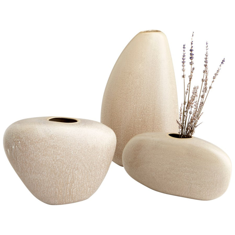 Cyan 10833 Vase, Olive Glaze