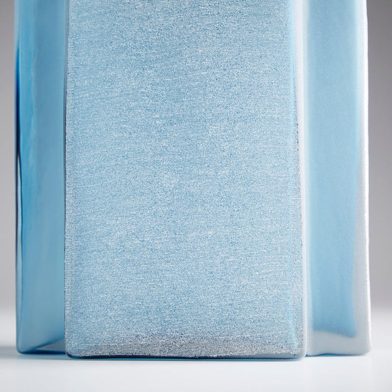 Cyan 10886 Vase, Blue