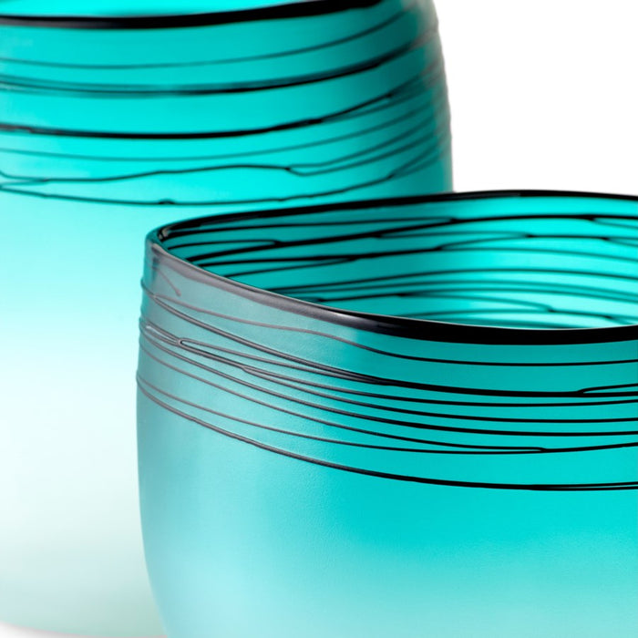 Cyan 10895 Vase, Blue And White