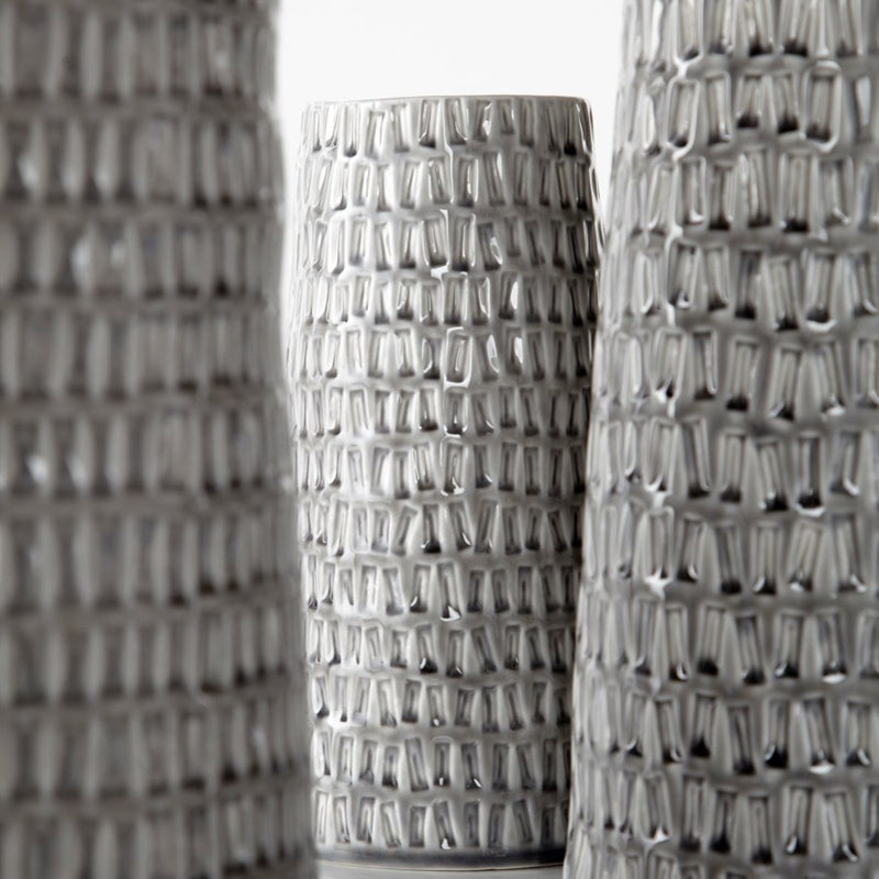 Cyan 10914 Vase, Oyster Silver