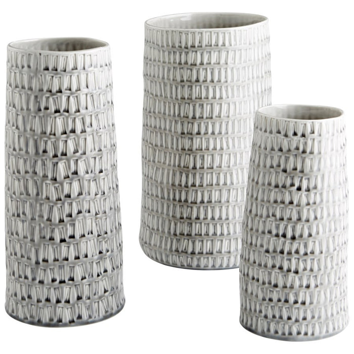 Cyan 10914 Vase, Oyster Silver