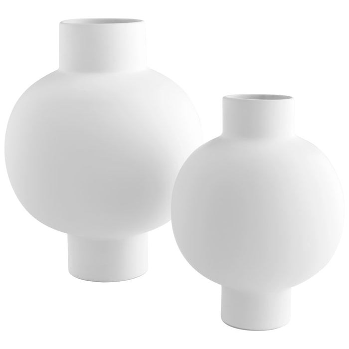 Cyan 10916 Vase, White