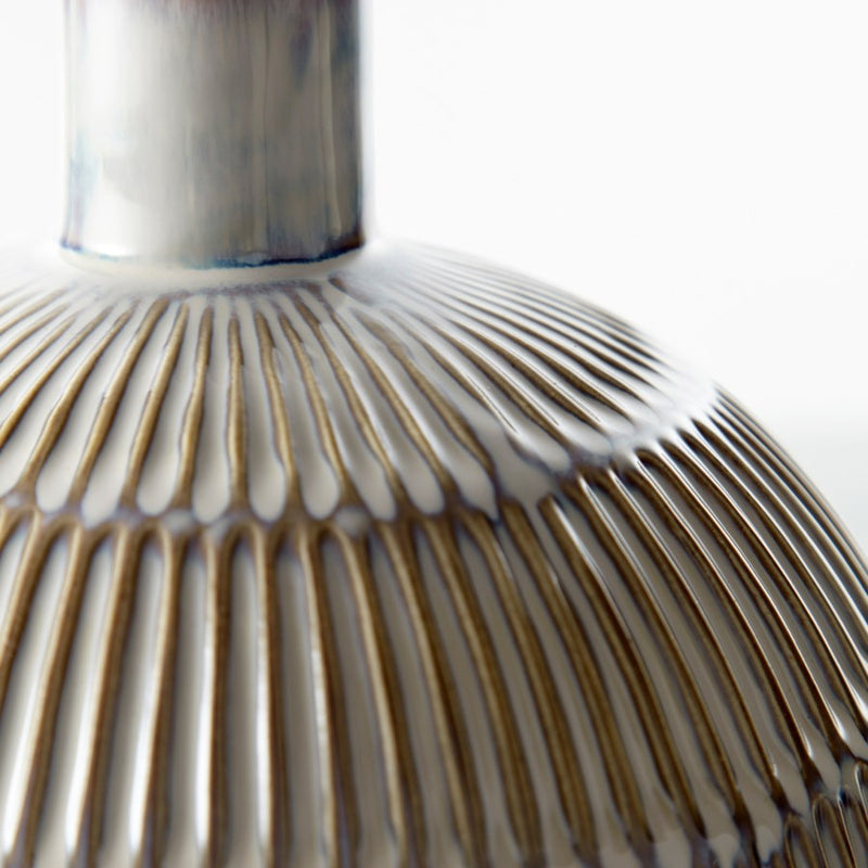 Cyan 10924 Vase, Oyster Blue