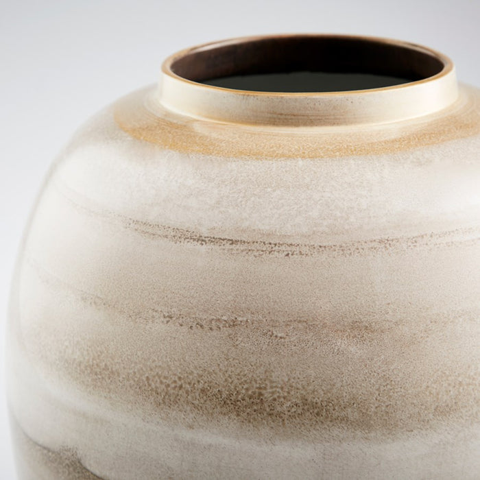 Cyan 10943 Vase, Mocha