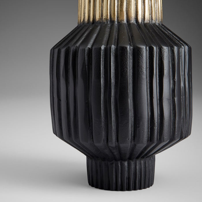 Cyan 10624 Vase, Matt Black And Gold