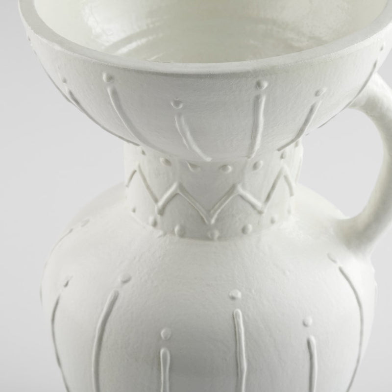 Cyan 10673 Vase, White