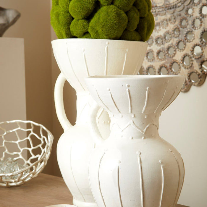 Cyan 10674 Vase, White