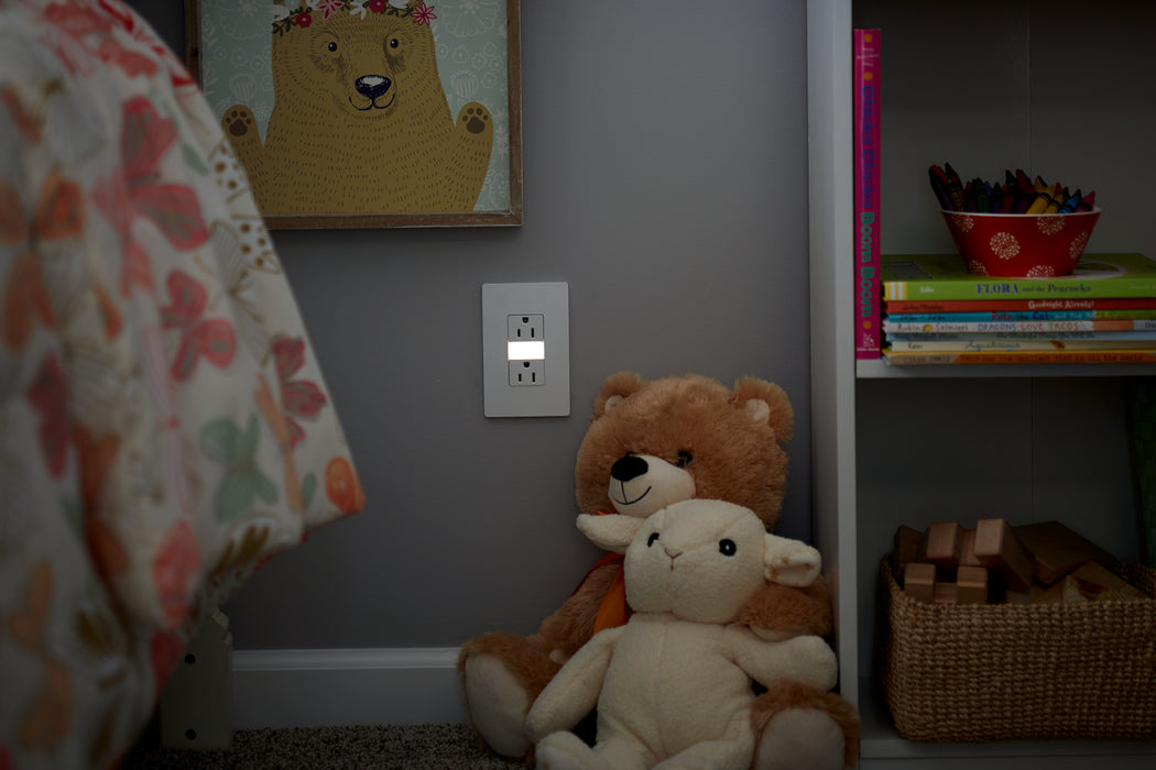 Legrand NTL885TRW Night Light, White