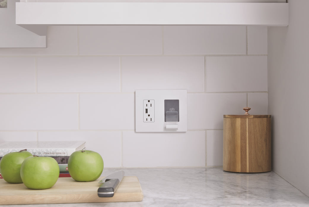 Legrand RWC826USBWCCV2 Wireless Charger, White