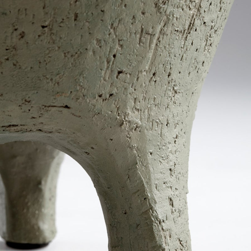 Cyan 11018 Vase, Gray