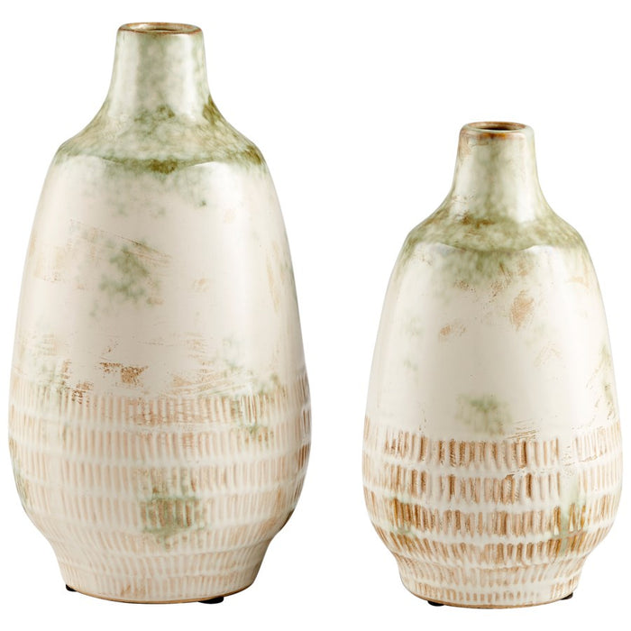 Cyan 11050 Vase, Olive Pearl Glaze