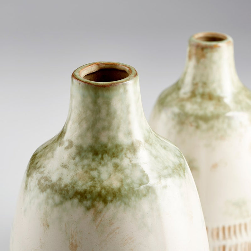 Cyan 11050 Vase, Olive Pearl Glaze