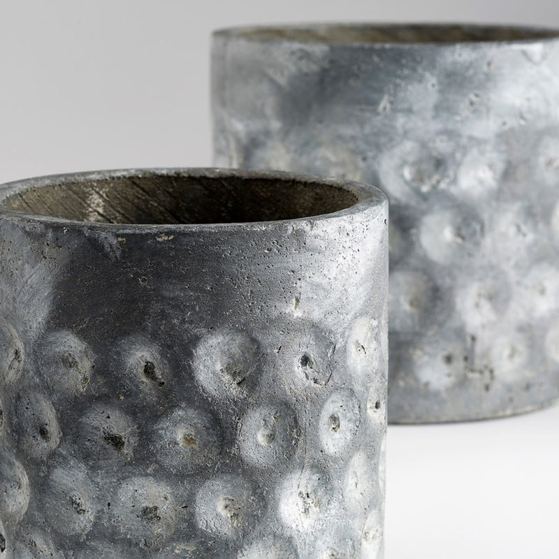 Cyan 11052 Planter, Pewter Gray