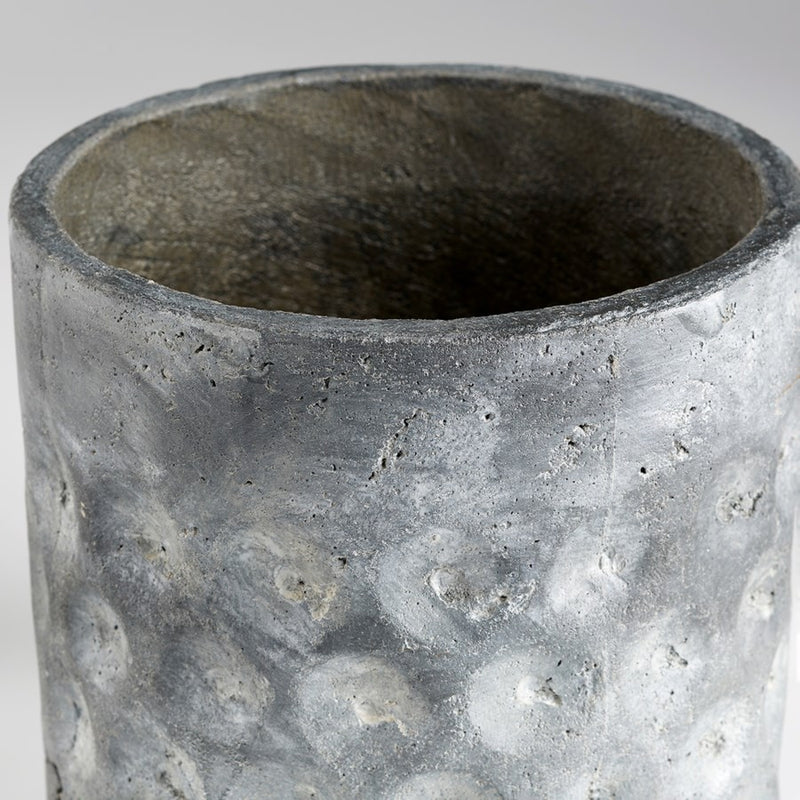 Cyan 11053 Planter, Pewter Gray