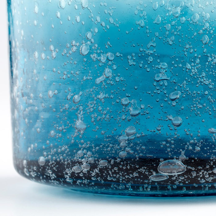 Cyan 11066 Vase, Blue