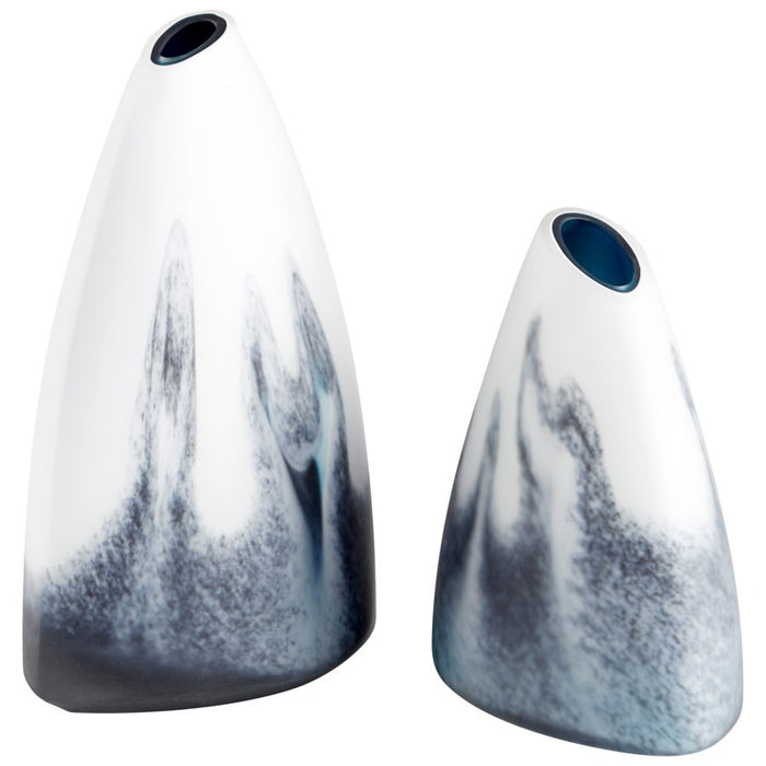 Cyan 11079 Vase, Blue And White