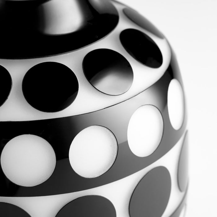 Cyan 11087 Vase, Black And White