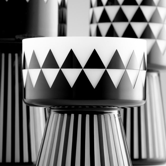 Cyan 11092 Vase, Black And White