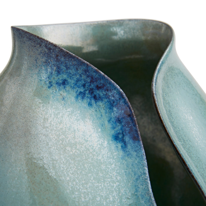 Arteriors 1085 Vases, Set of 2, Waterfall Reactive