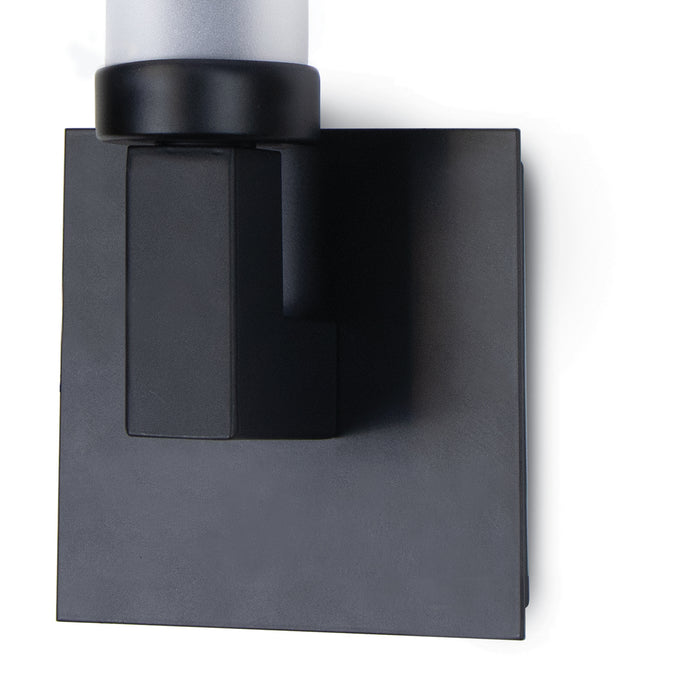 Regina Andrew 17-1022 One Light Outdoor Wall Sconce, Black
